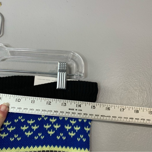 American Eagle super Hi-rise multi color sweater legging.‎ NWT Size M - Picture 7 of 11